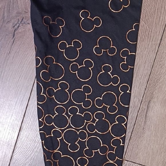 Disney‎ Black and Gold Mickey Mouse Leggings - Picture 6 of 7